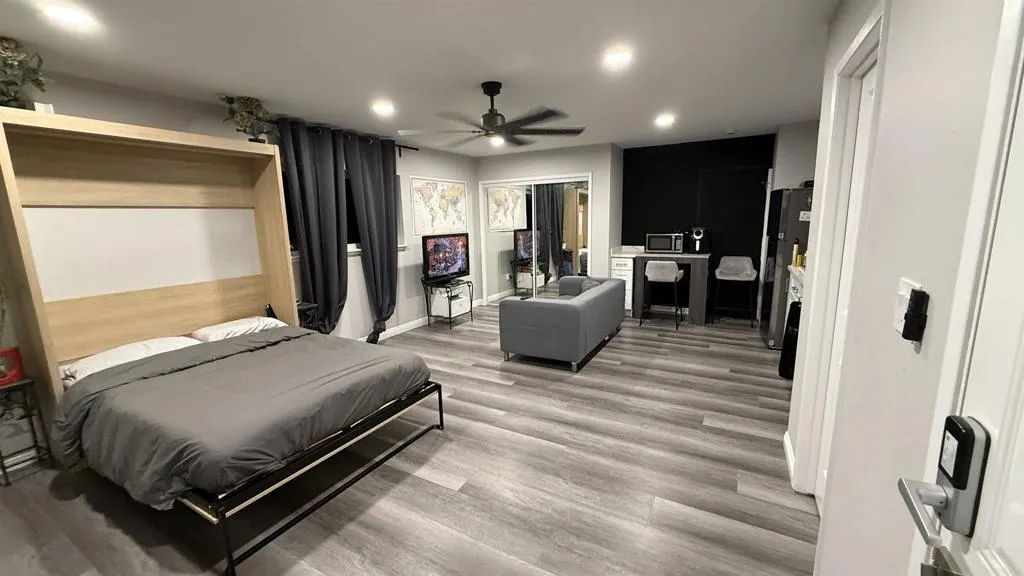 https://cdn.realtyfeed.com/cdn/127/307095463/335eb80888c677e1365e38c387d72149.webp