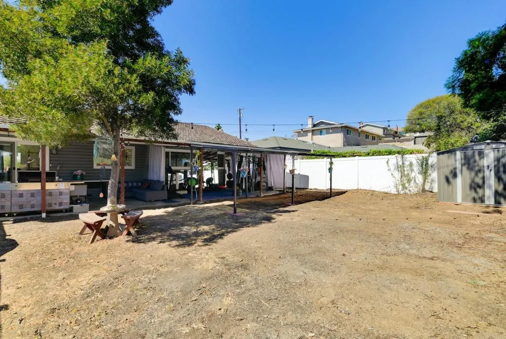 https://cdn.realtyfeed.com/cdn/127/307095463/f503910c455909b27d6f8a2015f5f4bd.webp