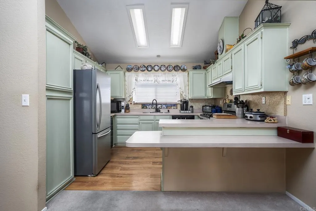 https://cdn.realtyfeed.com/cdn/127/307095562/140ab421aaf9500f06919e70b4e0a645.webp