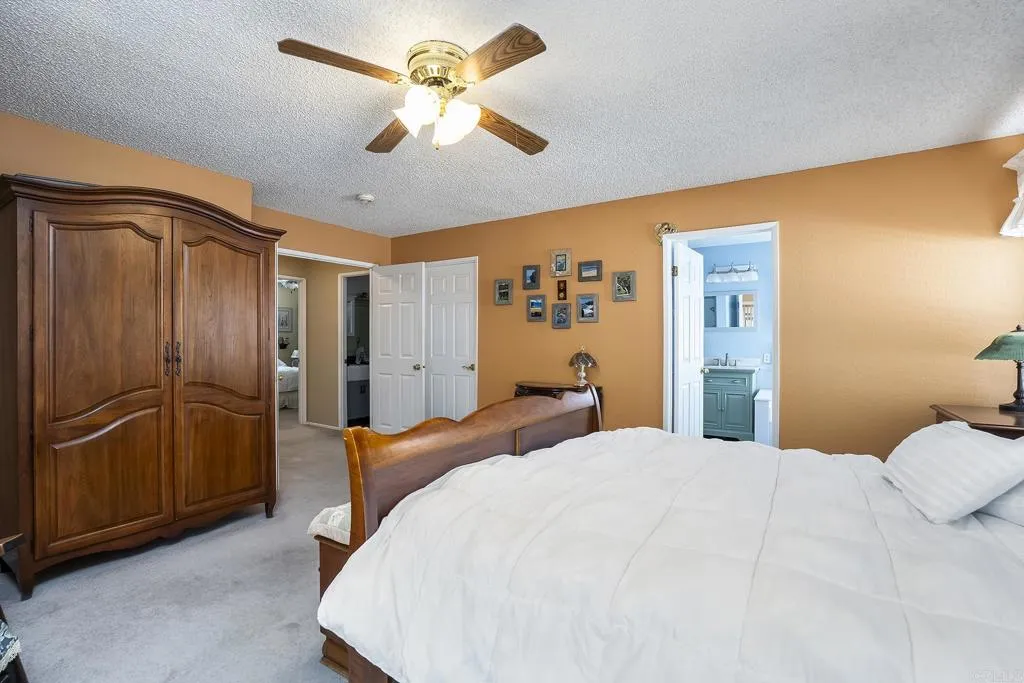 https://cdn.realtyfeed.com/cdn/127/307095562/45a14a05da159be2d248454411229702.webp