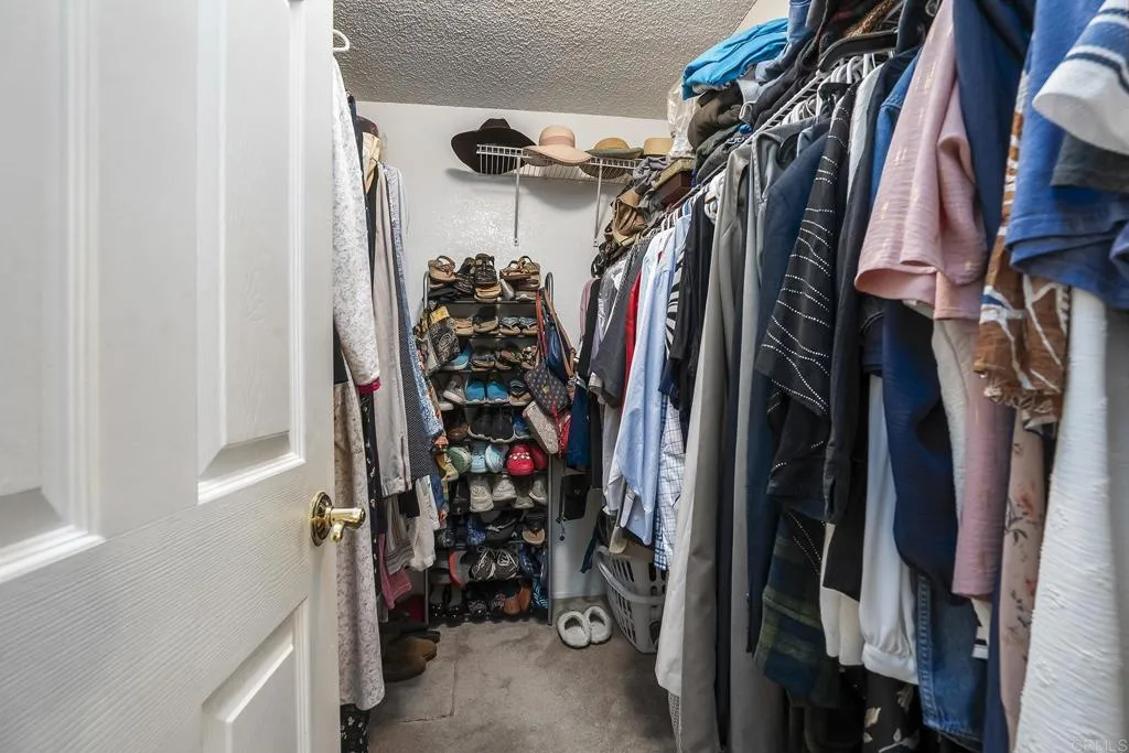 https://cdn.realtyfeed.com/cdn/127/307095562/739331fa84dafa679180f27efa7f4c2d.webp