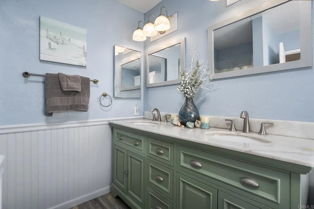 https://cdn.realtyfeed.com/cdn/127/307095562/7637135c013d6c84f966c167d632ae19.webp