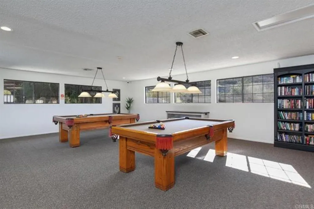 https://cdn.realtyfeed.com/cdn/127/307095562/77773886bd89983f7bb5cd5f74bd6a17.webp