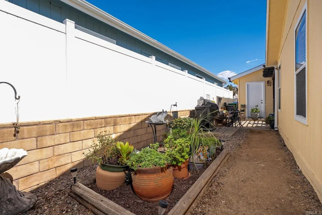 https://cdn.realtyfeed.com/cdn/127/307095562/7f1ab471d60e220c2a19273f03352993.webp
