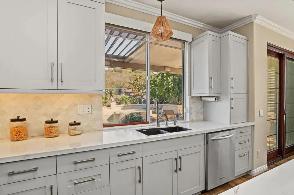 https://cdn.realtyfeed.com/cdn/127/307095566/cb619b5cfb221acfbfdd3a82f1081783.webp