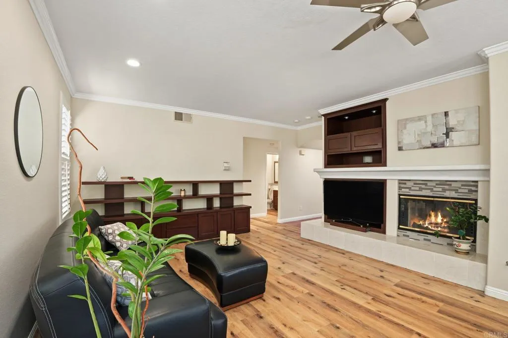 https://cdn.realtyfeed.com/cdn/127/307095566/d2ad93a6ca2e325390855bedd4e721e2.webp