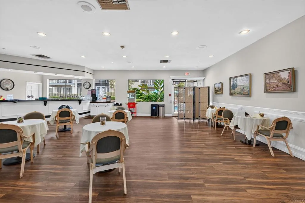 https://cdn.realtyfeed.com/cdn/127/307095649/2d2c0a1869cfe72c4d0adcdb005f82d0.webp