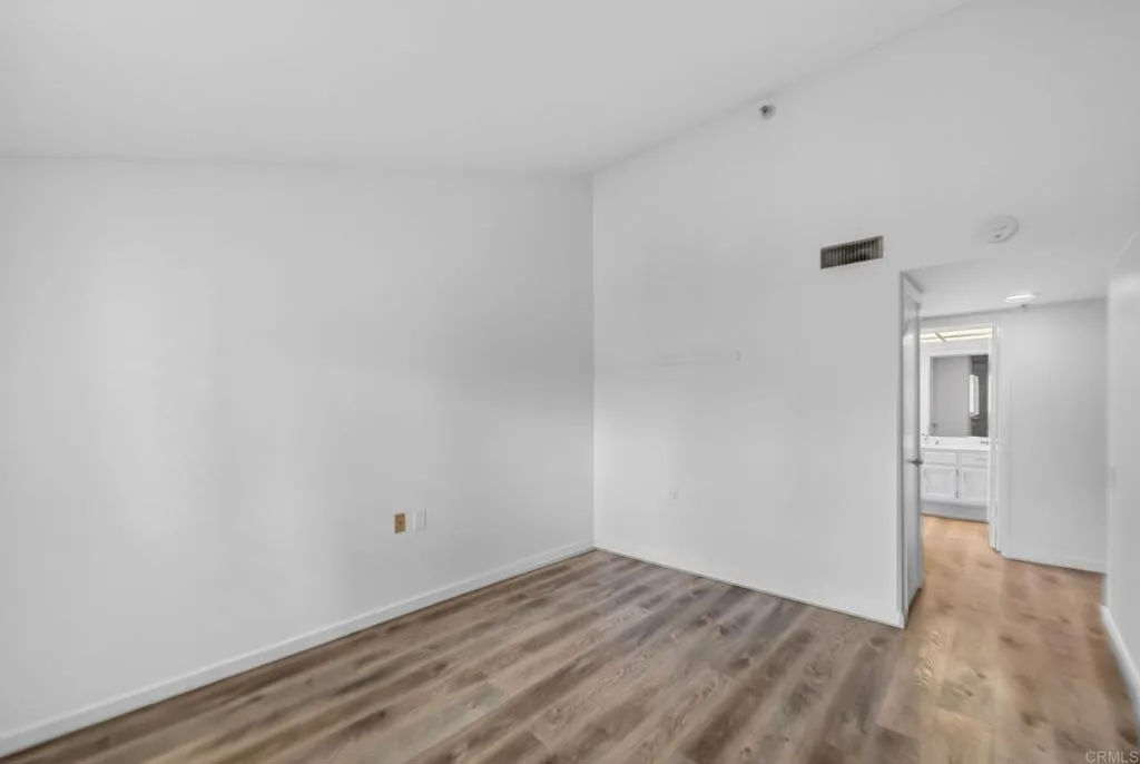 https://cdn.realtyfeed.com/cdn/127/307095649/3d3e1436ba07ae67b3e4f2b5f24cf6b1.webp