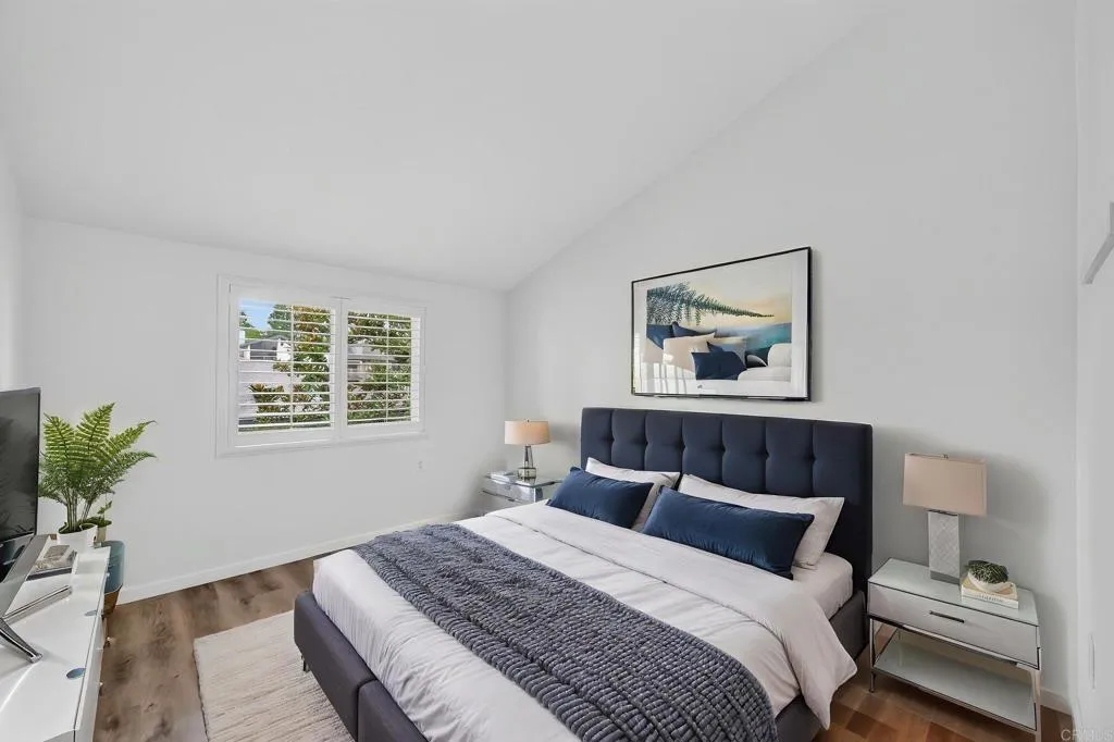 https://cdn.realtyfeed.com/cdn/127/307095649/dc2adeaadc2940c02492fca1aa1c2709.webp