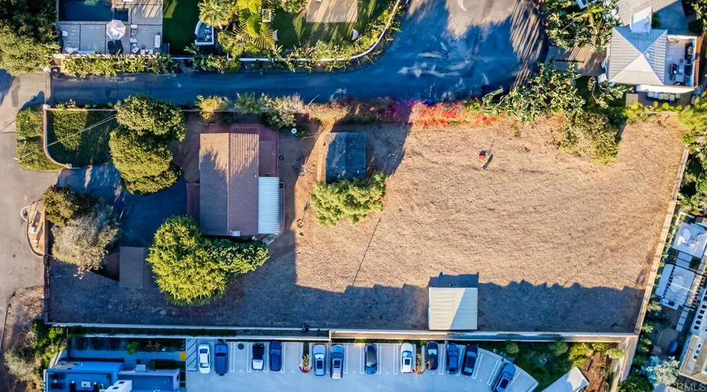 https://cdn.realtyfeed.com/cdn/127/307095660/530ef6de6e4c47d812c8f1ff1411de51.webp