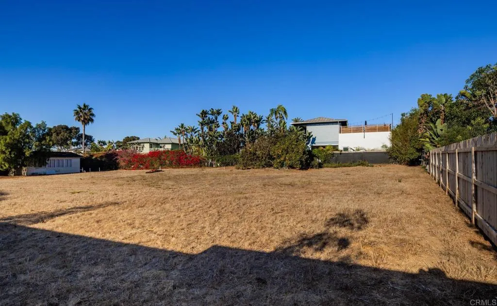 https://cdn.realtyfeed.com/cdn/127/307095660/6a25f5a7fe0b497f4dc268dd8bdfde02.webp