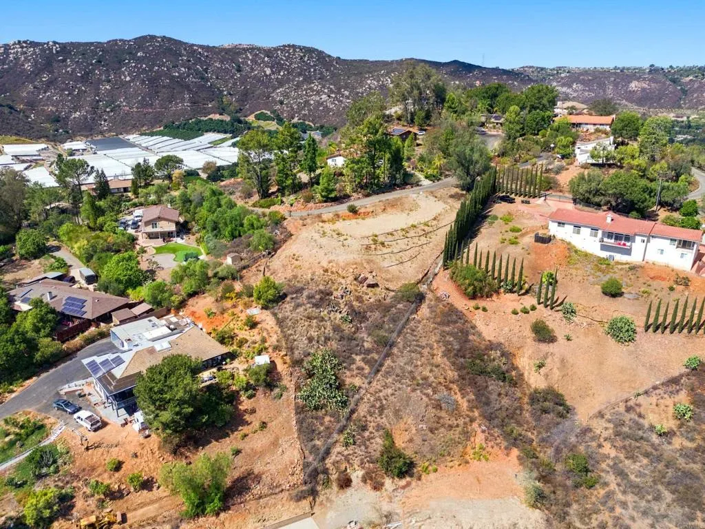 26421 Sky, Escondido, CA 92026 - Photo 3 of 13, Escondido, CA