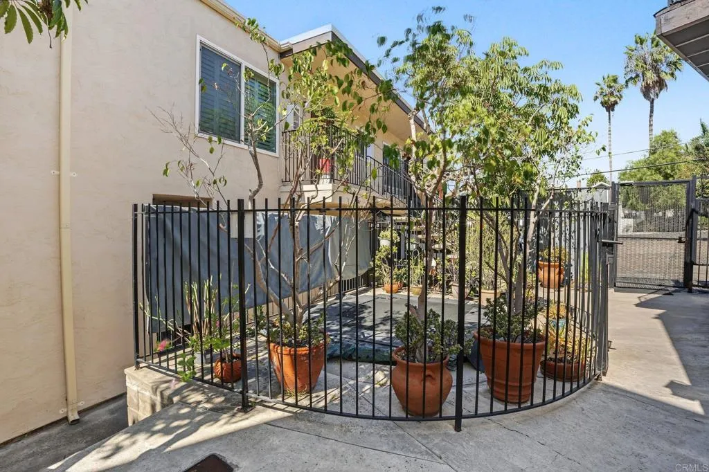 https://cdn.realtyfeed.com/cdn/127/307095762/792edccf0eab28348a4e0c61b23f4f02.webp