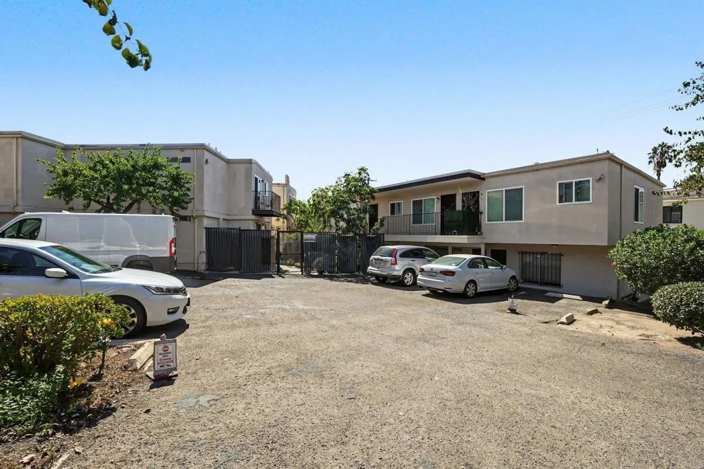 https://cdn.realtyfeed.com/cdn/127/307095762/c5a22fd282823f469755d95b8dd76425.webp