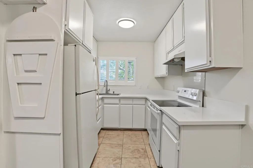4180 Cleveland Avenue Unit 14, San Diego, CA 92103 - Photo 4 of 10, San Diego, CA