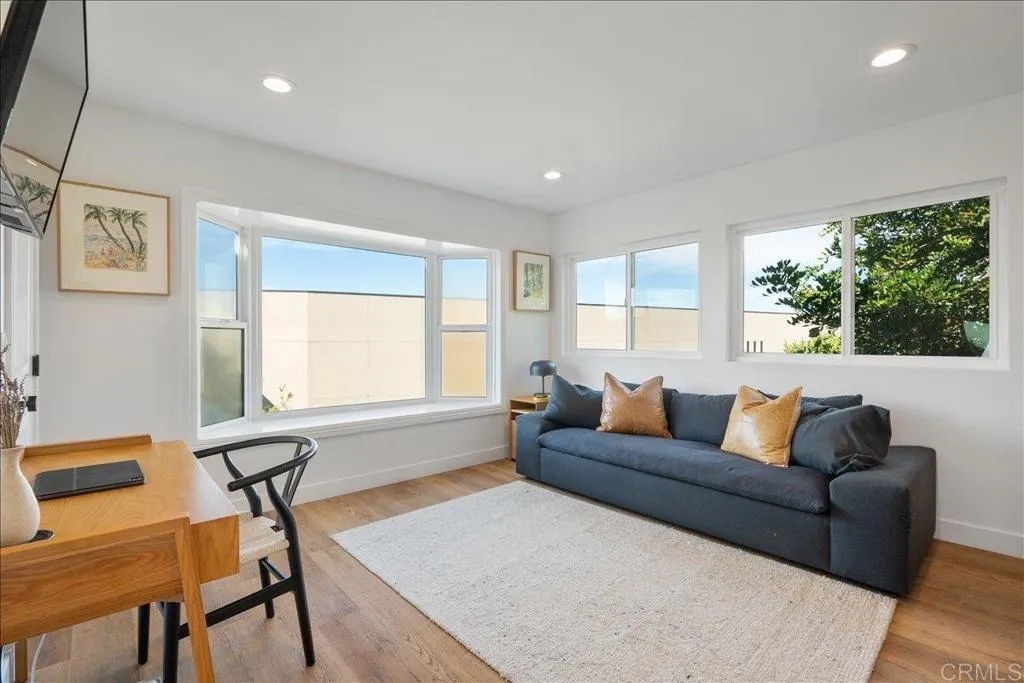 https://cdn.realtyfeed.com/cdn/127/307095765/26b738c07bbd32f5831a6be1b41d9018.webp