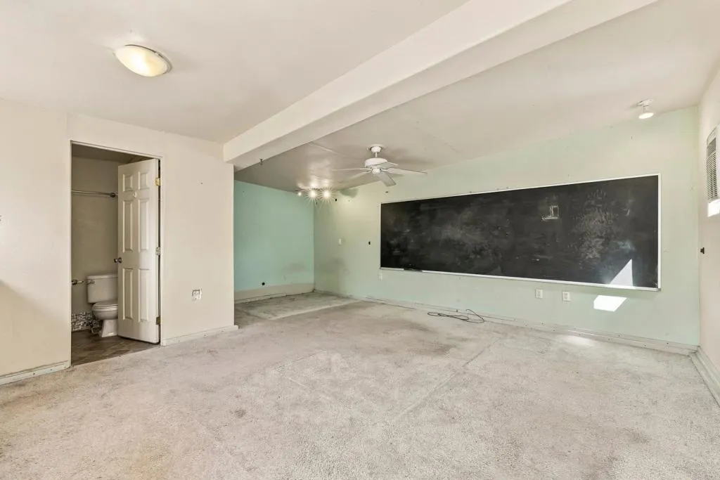 https://cdn.realtyfeed.com/cdn/127/307095862/1038a903caee17fcf8a09eca24d368c6.webp