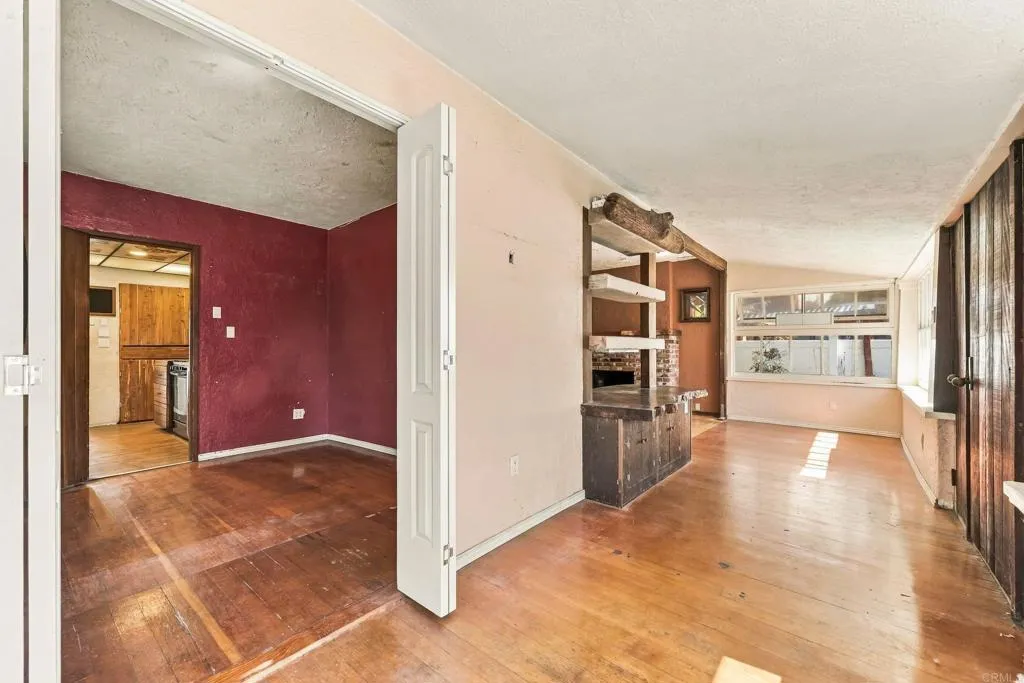 https://cdn.realtyfeed.com/cdn/127/307095862/552ef85b0b60d476ea8b2f8fed96ab66.webp