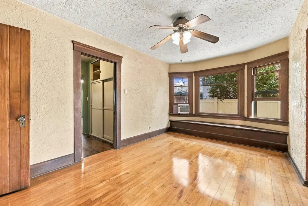 https://cdn.realtyfeed.com/cdn/127/307095862/9c9ee90d2ad14eacd1a3f8637e8493b2.webp