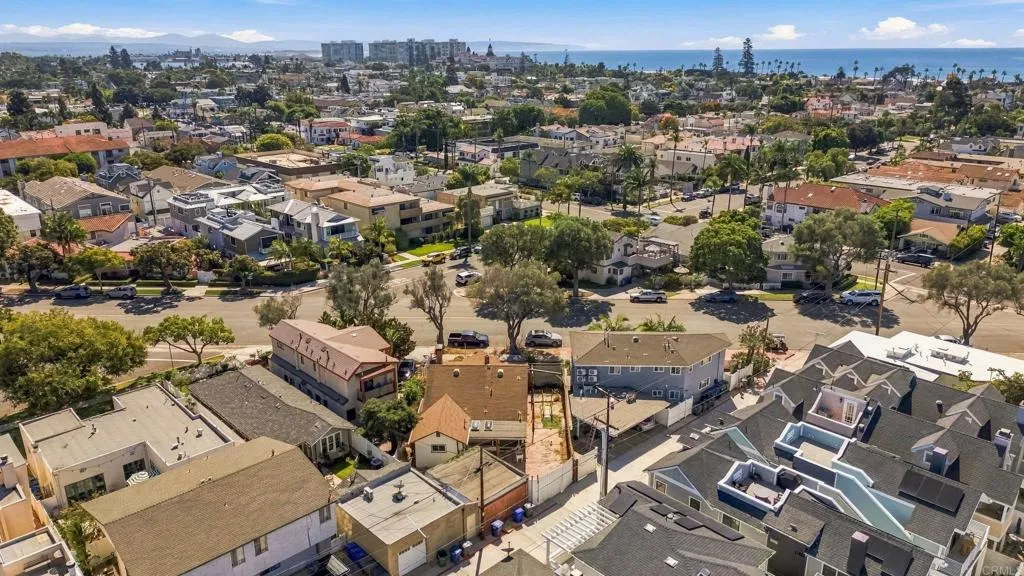 https://cdn.realtyfeed.com/cdn/127/307095862/ee27dcc4627f91fab8f23fb98c644fe9.webp
