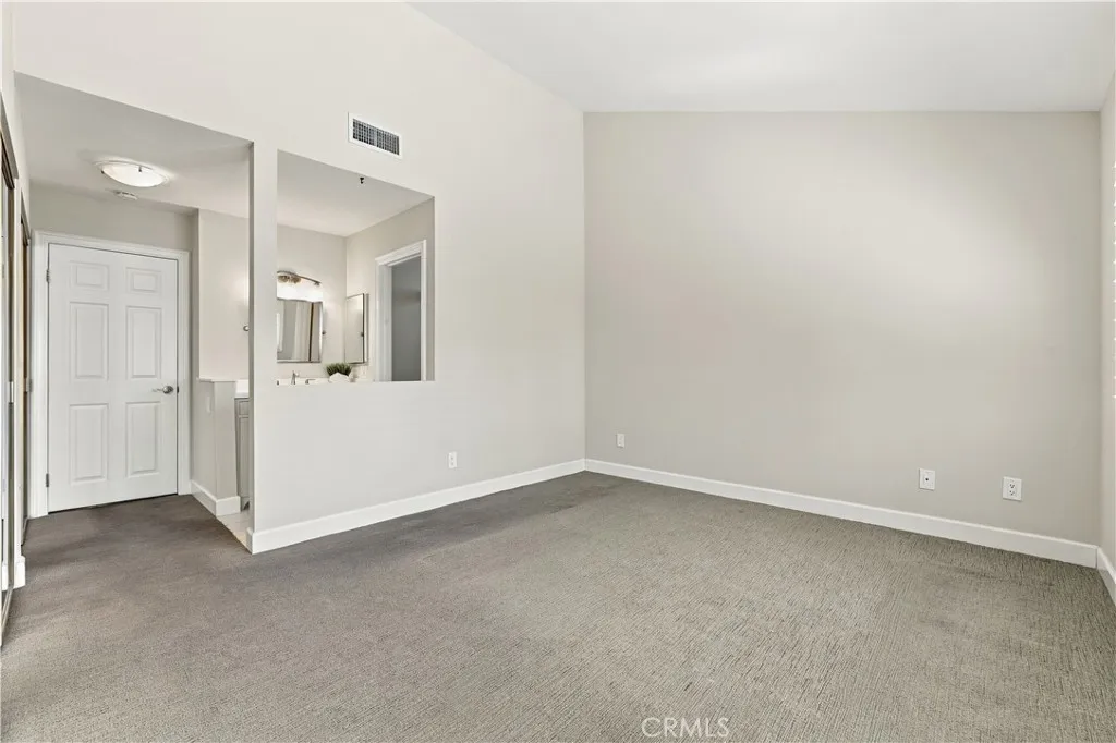 North Hills, CA 91343