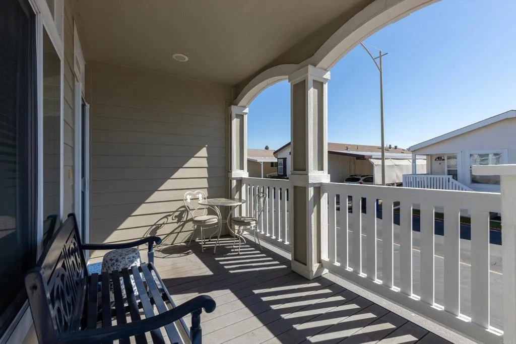 https://cdn.realtyfeed.com/cdn/127/307095877/51f65e2aa8e2cdf0fa2492a60fbfae6f.webp