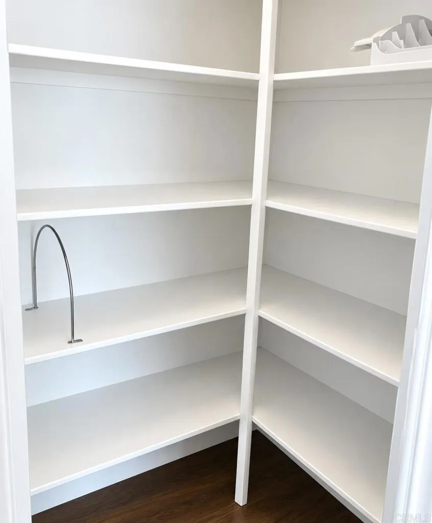 https://cdn.realtyfeed.com/cdn/127/307095877/76349062c3438e1573f6fc11094f6edb.webp