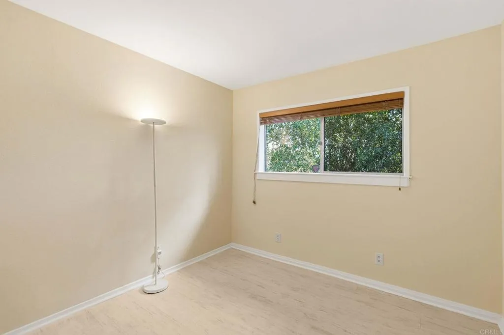 https://cdn.realtyfeed.com/cdn/127/307095879/4b8e894b5c727b8e42de6ace4ac36471.webp