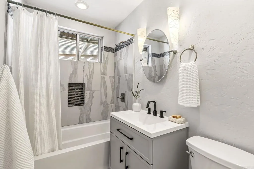 https://cdn.realtyfeed.com/cdn/127/307095879/a6d3cbbe74c4506c89248861a19d2e76.webp