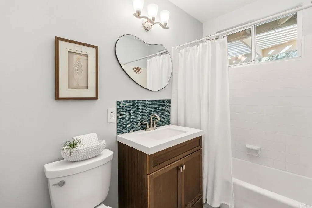 https://cdn.realtyfeed.com/cdn/127/307095879/e4a59ac4cec75be30c470fc70f1207ed.webp