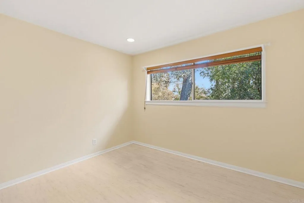 https://cdn.realtyfeed.com/cdn/127/307095879/f2cedf2b60cc0e0c2953af2746c24f0c.webp