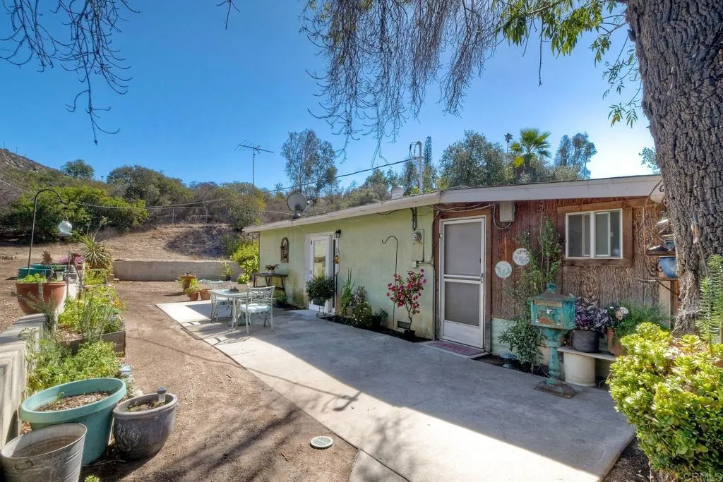 https://cdn.realtyfeed.com/cdn/127/307095923/b44bd2b263d60876afb1de048cd91db5.webp