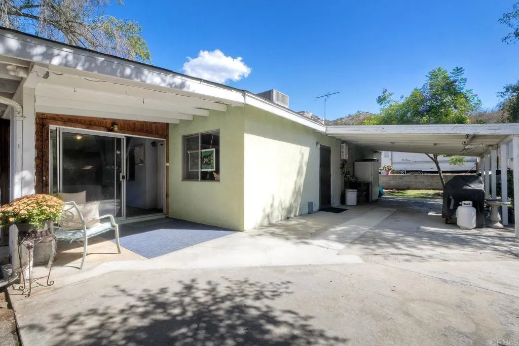 https://cdn.realtyfeed.com/cdn/127/307095923/c042ddd077c2e0b2ef96cf6b1389ba66.webp