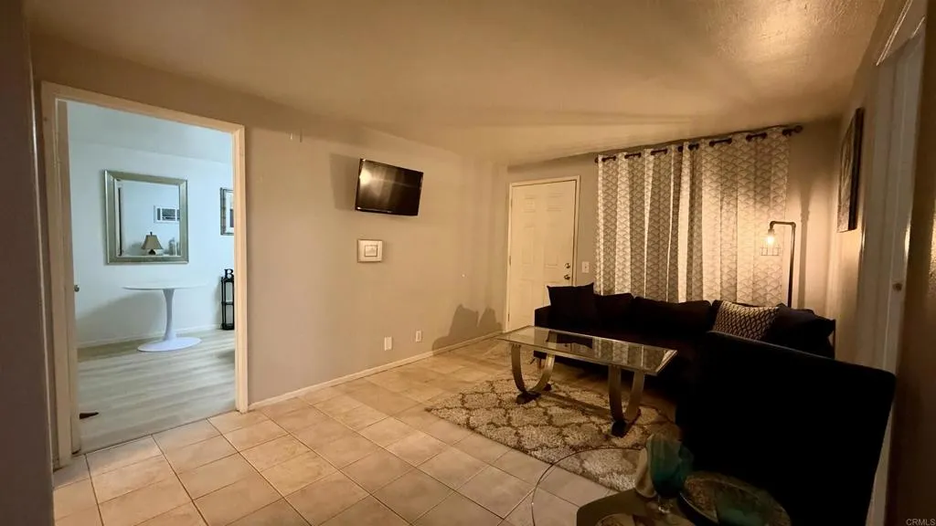 https://cdn.realtyfeed.com/cdn/127/307096130/ea037d7d009943527a69f3429480b4b9.webp