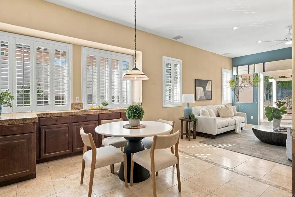 https://cdn.realtyfeed.com/cdn/127/307096183/7bfdaa84782e2b1e4c92a1662f2747b9.webp