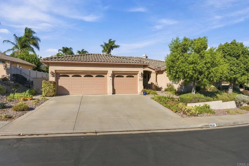 https://cdn.realtyfeed.com/cdn/127/307096183/7ccf2206f0932bbaa8d13e14a70b8f19.webp