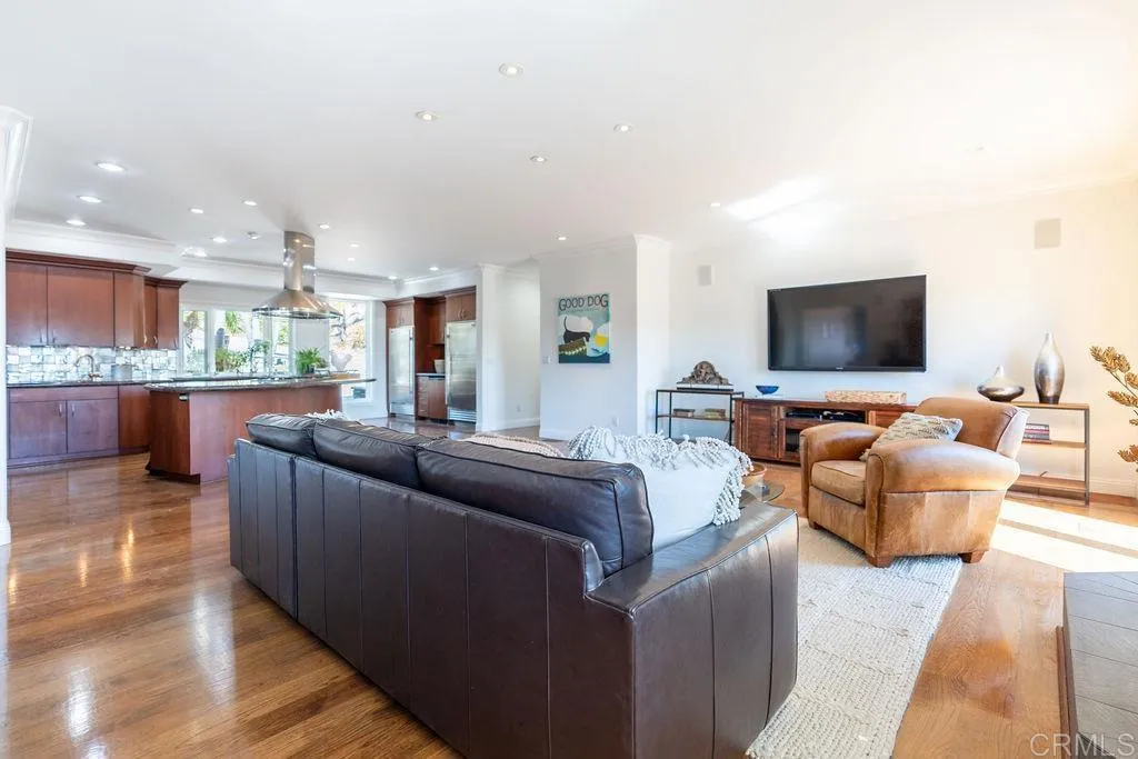 https://cdn.realtyfeed.com/cdn/127/307096281/0a5496ca761200c6091111b179b58c75.webp