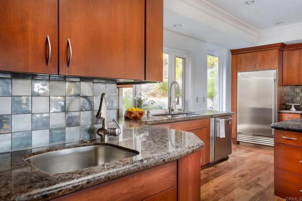 https://cdn.realtyfeed.com/cdn/127/307096281/3567c7ff2204465f9f1375484601fd4e.webp