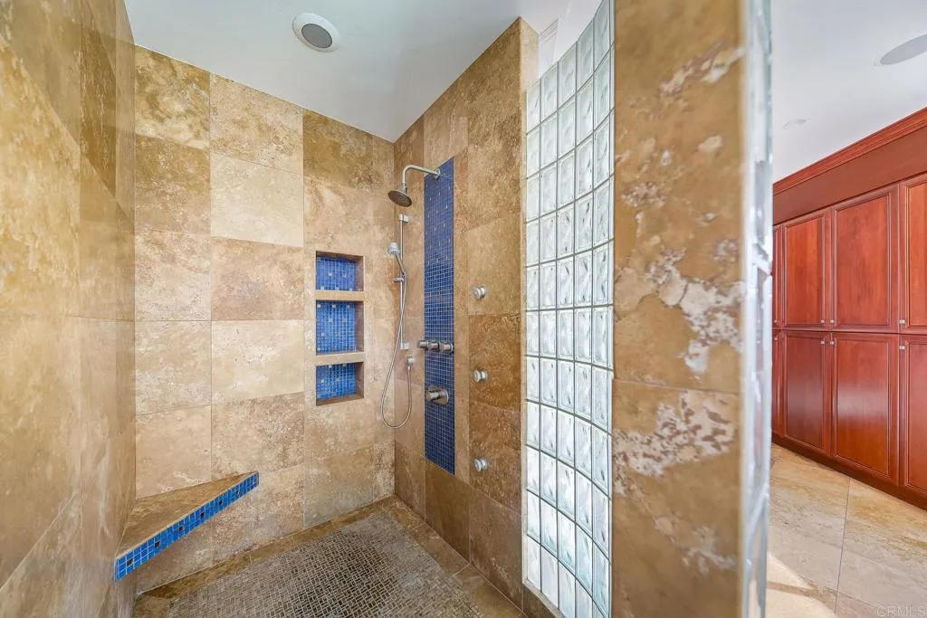 https://cdn.realtyfeed.com/cdn/127/307096281/3819e2552780b9157caed83034056dba.webp
