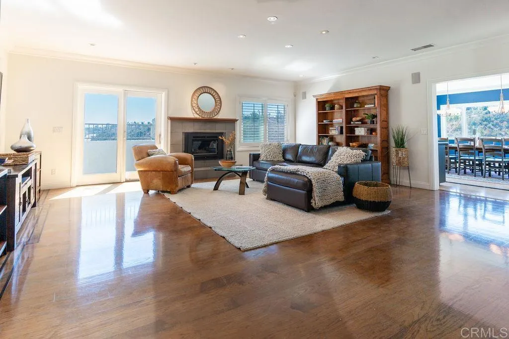 https://cdn.realtyfeed.com/cdn/127/307096281/b570d384407ff1917e093f72a404a897.webp