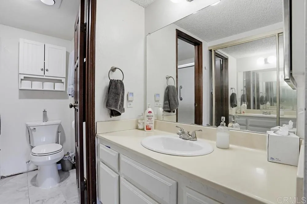 https://cdn.realtyfeed.com/cdn/127/307096338/29e2badd06261c4fa5356ccd3357c147.webp