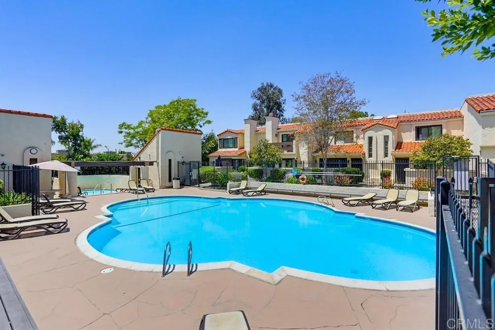 https://cdn.realtyfeed.com/cdn/127/307096338/3ae698f08bd86a68ec5908a4e1a5ec48.webp