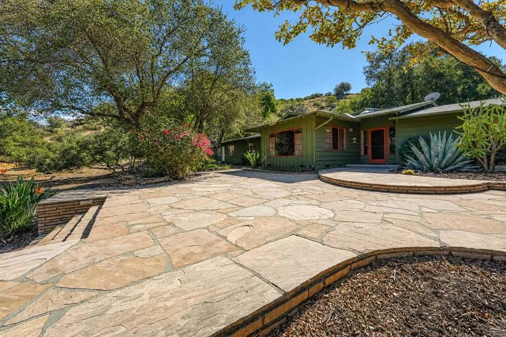 15655 Oak Valley Road, Ramona, CA 92065 - Photo 3 of 49, Ramona, CA