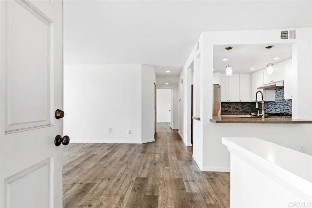 415 Ribbon Beach Way Unit 251, Oceanside, CA 92058 - Photo 4 of 26, Oceanside, CA