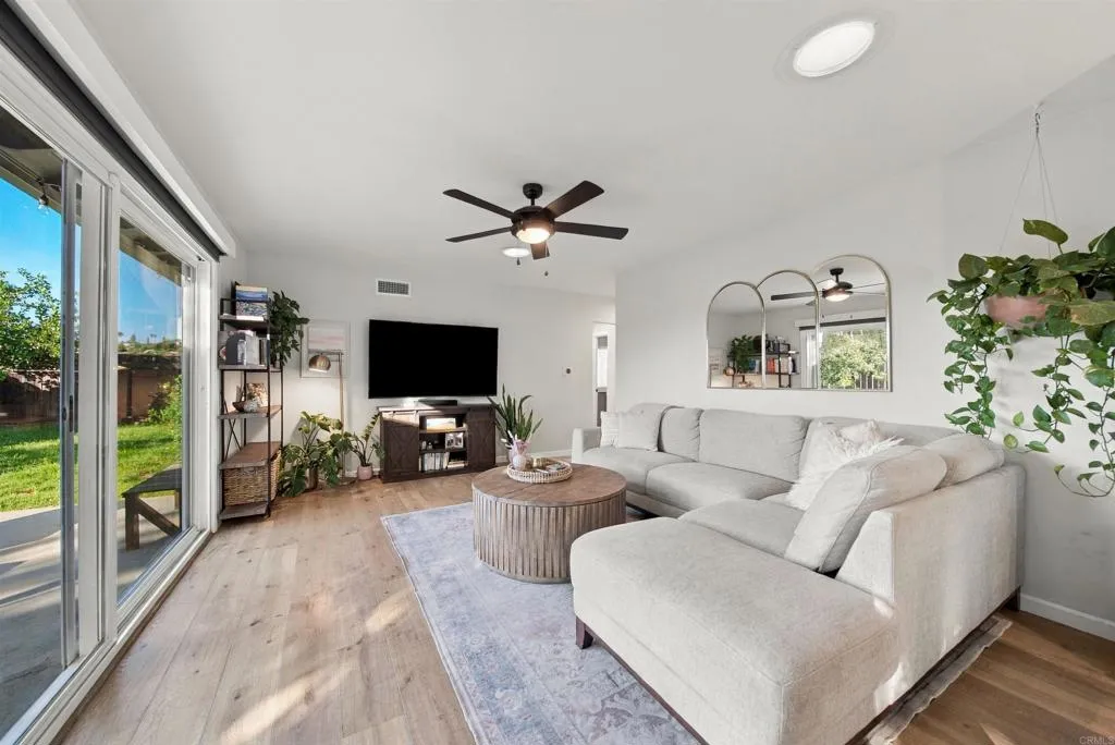 https://cdn.realtyfeed.com/cdn/127/307096575/b3c4a3075e8b55e08633d015c8d29dc0.webp