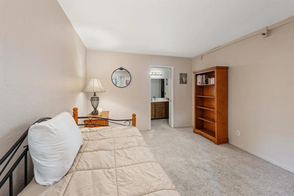 https://cdn.realtyfeed.com/cdn/127/307096578/9916508d2a386e8b9889963ae475fc21.webp