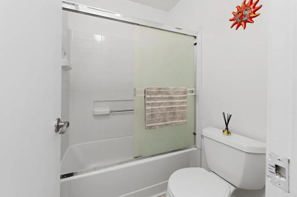 https://cdn.realtyfeed.com/cdn/127/307096578/bff47c936d78d6594794b337c98ab3c4.webp