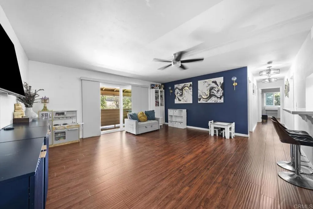 https://cdn.realtyfeed.com/cdn/127/307096646/0f3e3b6fb036642c33f0d4c4ba2fe4be.webp