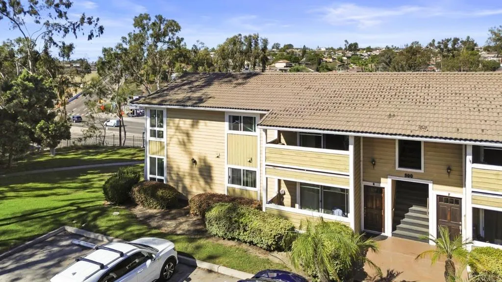 https://cdn.realtyfeed.com/cdn/127/307096646/5400b715da3f35d2969de4d1ee437c55.webp