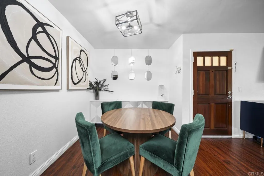 https://cdn.realtyfeed.com/cdn/127/307096646/dbecef7938474d596ef31e15851b4b7d.webp